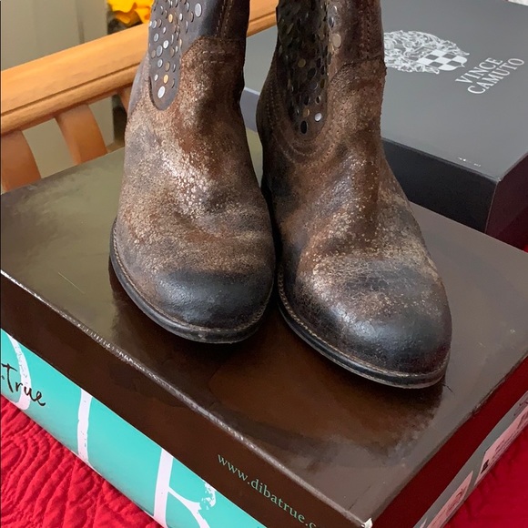 Diba.true Flying Solo studded bootie - small 8.5 fits like 7.5 - Picture 3 of 7